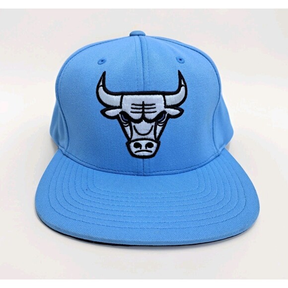 Mitchell & Ness Other - Mitchell Ness Blue NBA Chicago Bulls Snapback Hat Wool Blend Ice White
